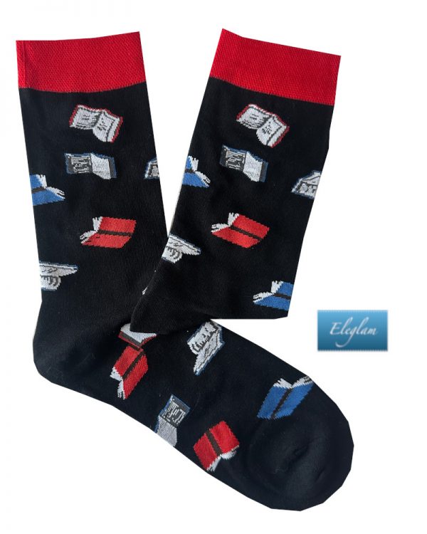 calcetines dibujos libros